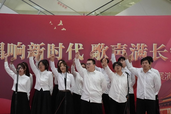 图片8.jpg 图片8.jpg